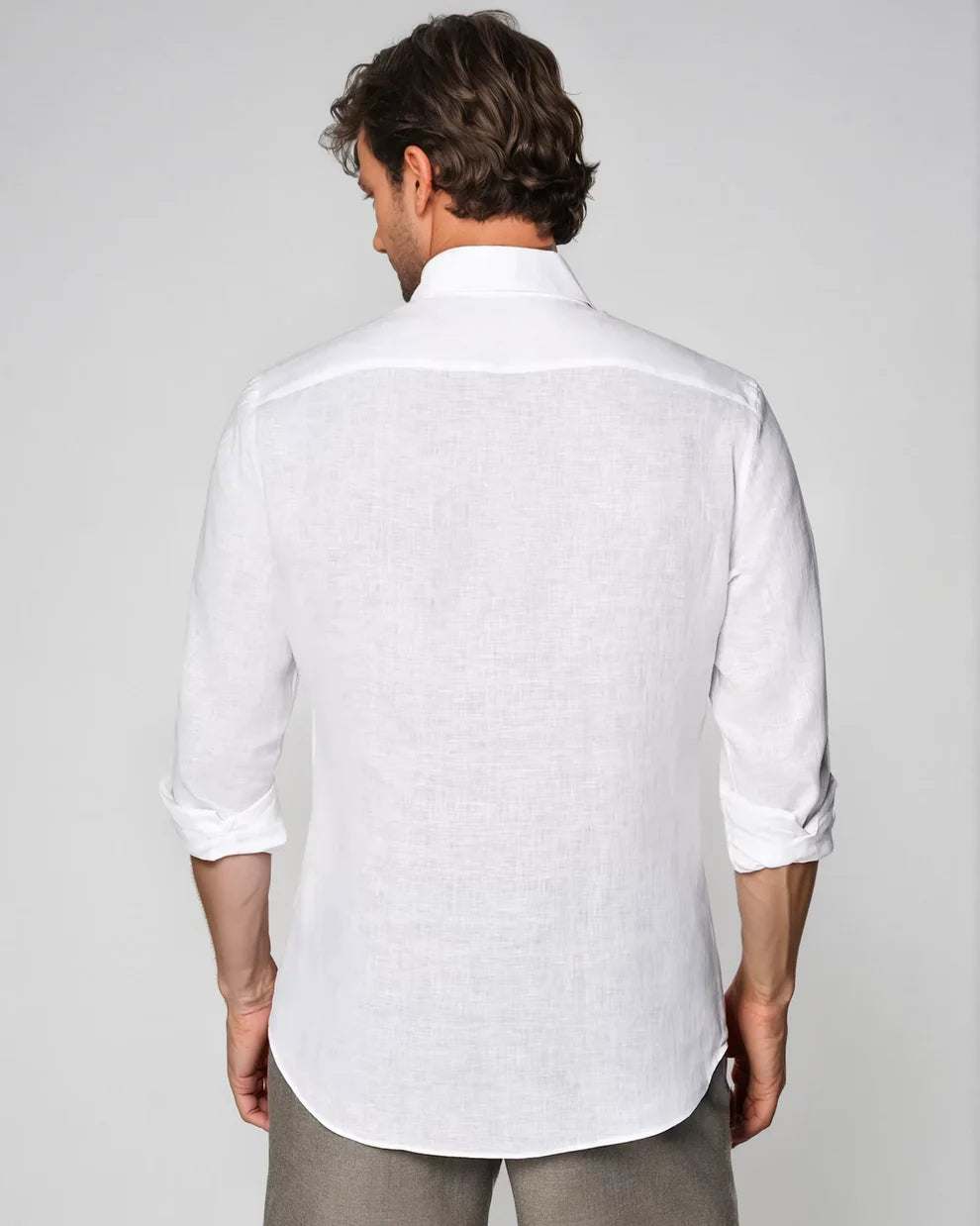 REFINED MONOCHROME